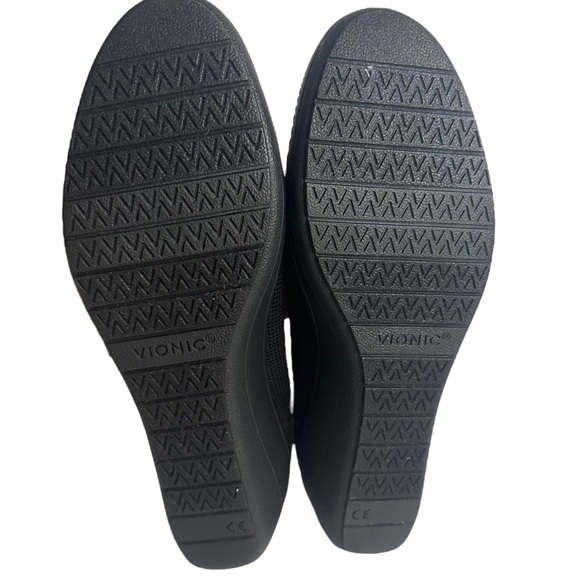 Vionic Ellery Jacey Black Knit Wedges Size 8.5 NWT_FINAL WEEK, gone Friday - Picture 4 of 5